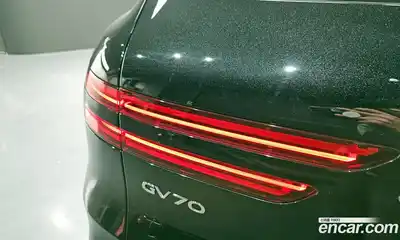 Genesis GV70 2021 2.5 гидро в Москве № 1905466, миниатюра 9