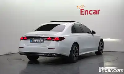 Mercedes-Benz E-Class 2025 2.0 гидро в Москве № 1905533, миниатюра 2