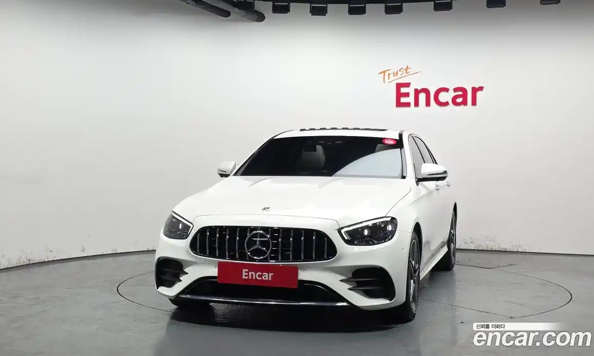 Mercedes-Benz E-Class 2023 2.0 гидро в Москве № 1905535, фото 3