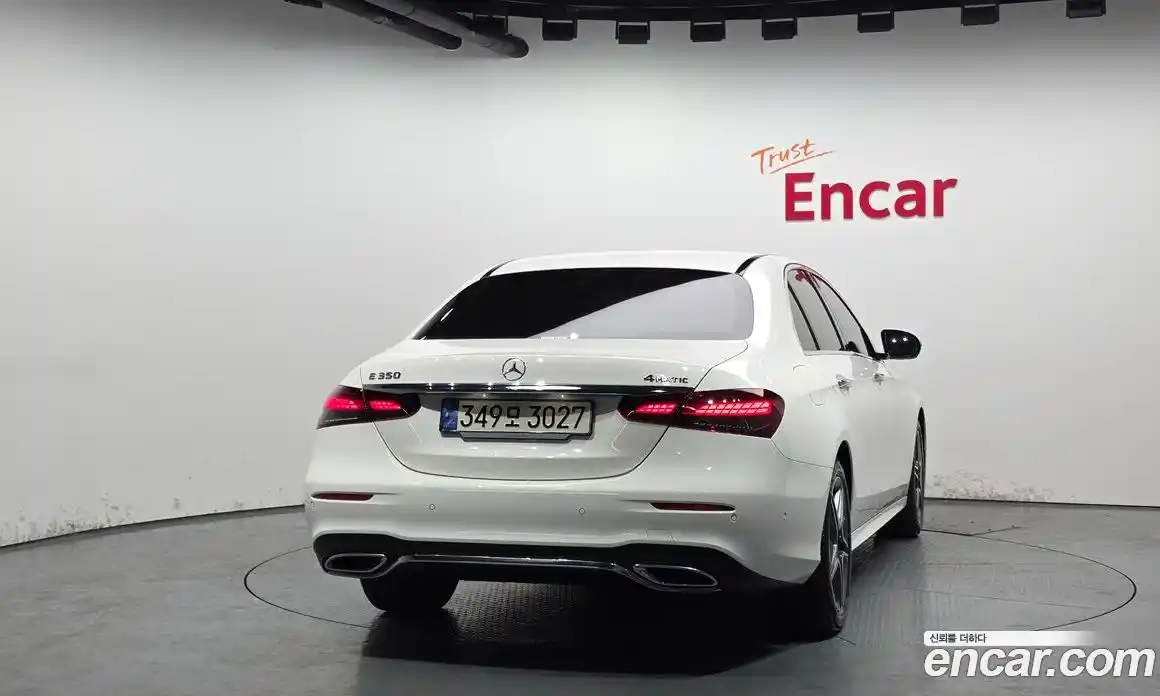 Mercedes-Benz E-Class 2023 2.0 гидро в Москве № 1905535, фото 4
