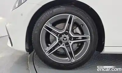 Mercedes-Benz E-Class 2023 2.0 гидро в Москве № 1905535, миниатюра 5
