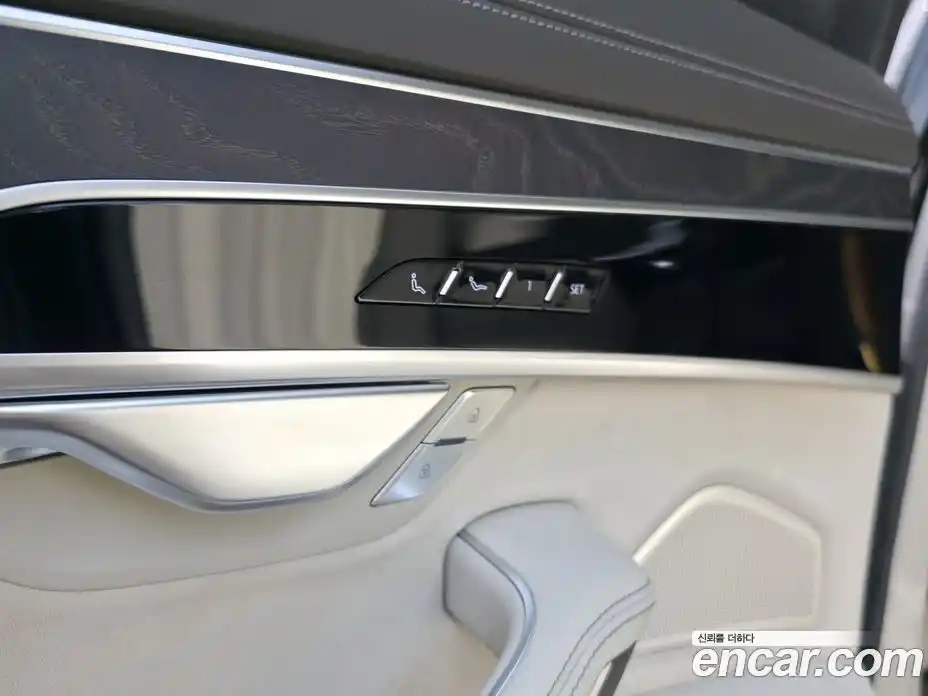 Audi A8 2018 3.0 гидро в Москве № 1910931, фото 18