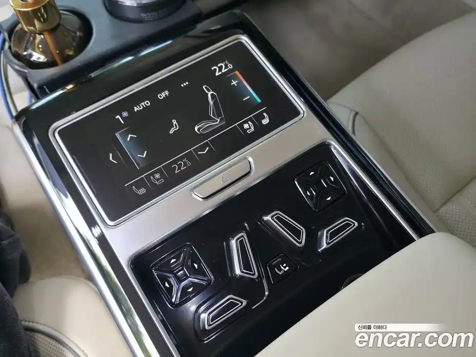 Audi A8 2018 3.0 гидро в Москве № 1910931, фото 20