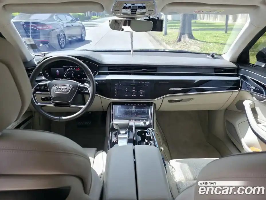 Audi A8 2018 3.0 гидро в Москве № 1910931, фото 9
