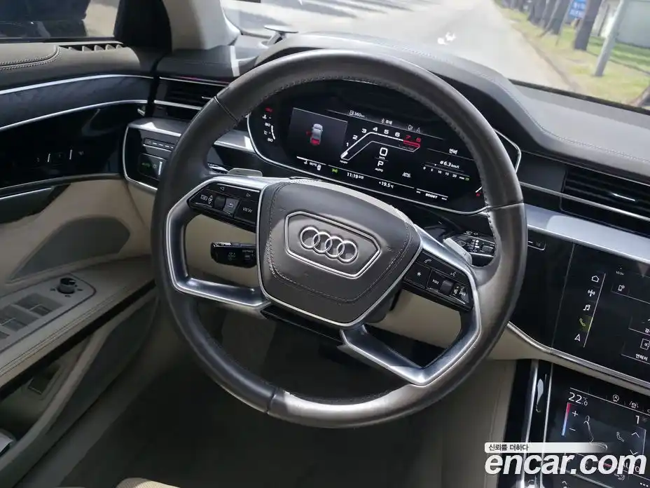 Audi A8 2018 3.0 гидро в Москве № 1910931, фото 10