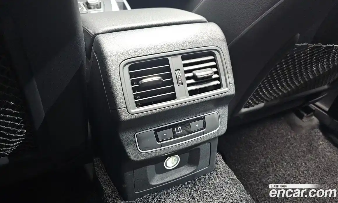 Audi Q5 2020 2.0 гидро в Москве № 1911116, фото 30