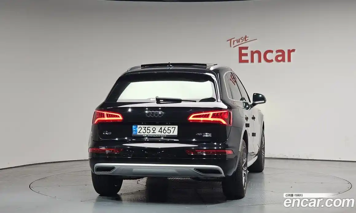 Audi Q5 2020 2.0 гидро в Москве № 1911116, фото 3