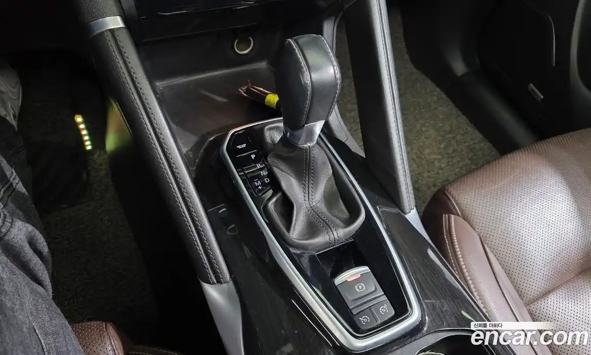 Renault QM6 2016 2.0 гидро в Москве № 1913462, фото 12