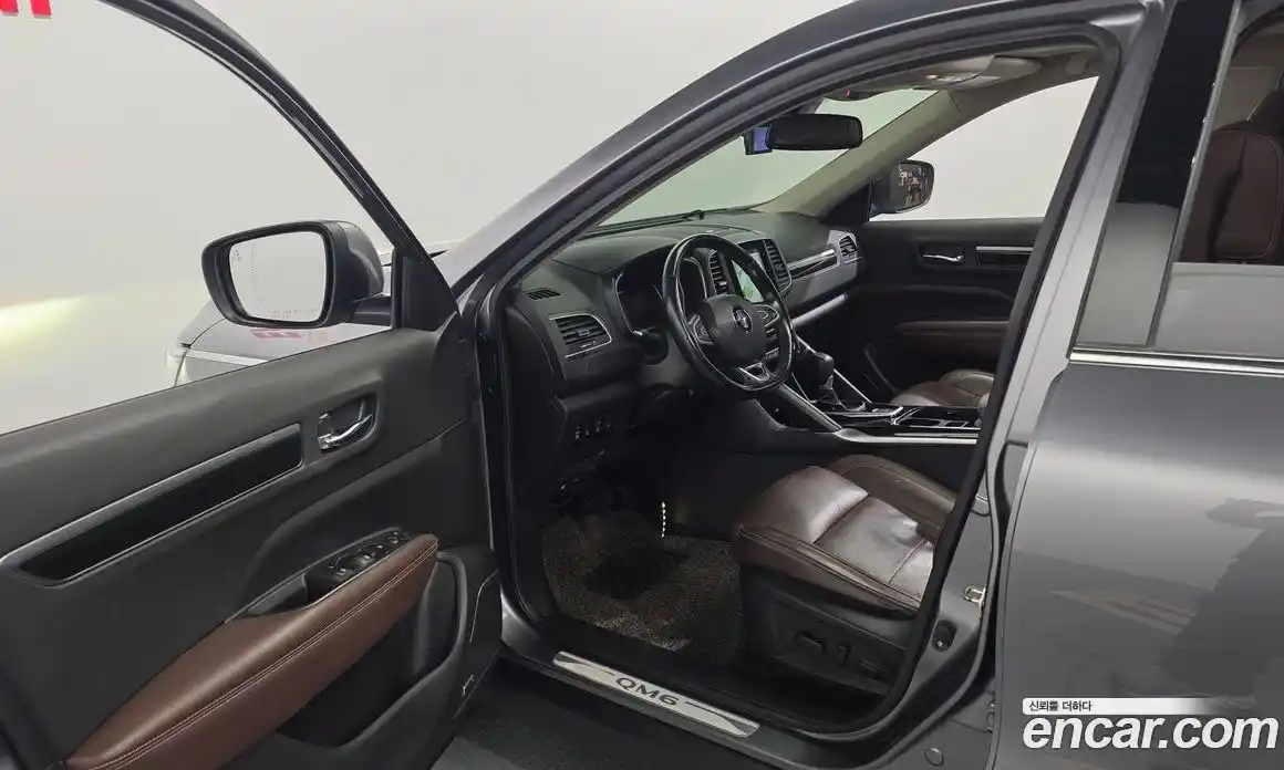 Renault QM6 2016 2.0 гидро в Москве № 1913462, фото 13