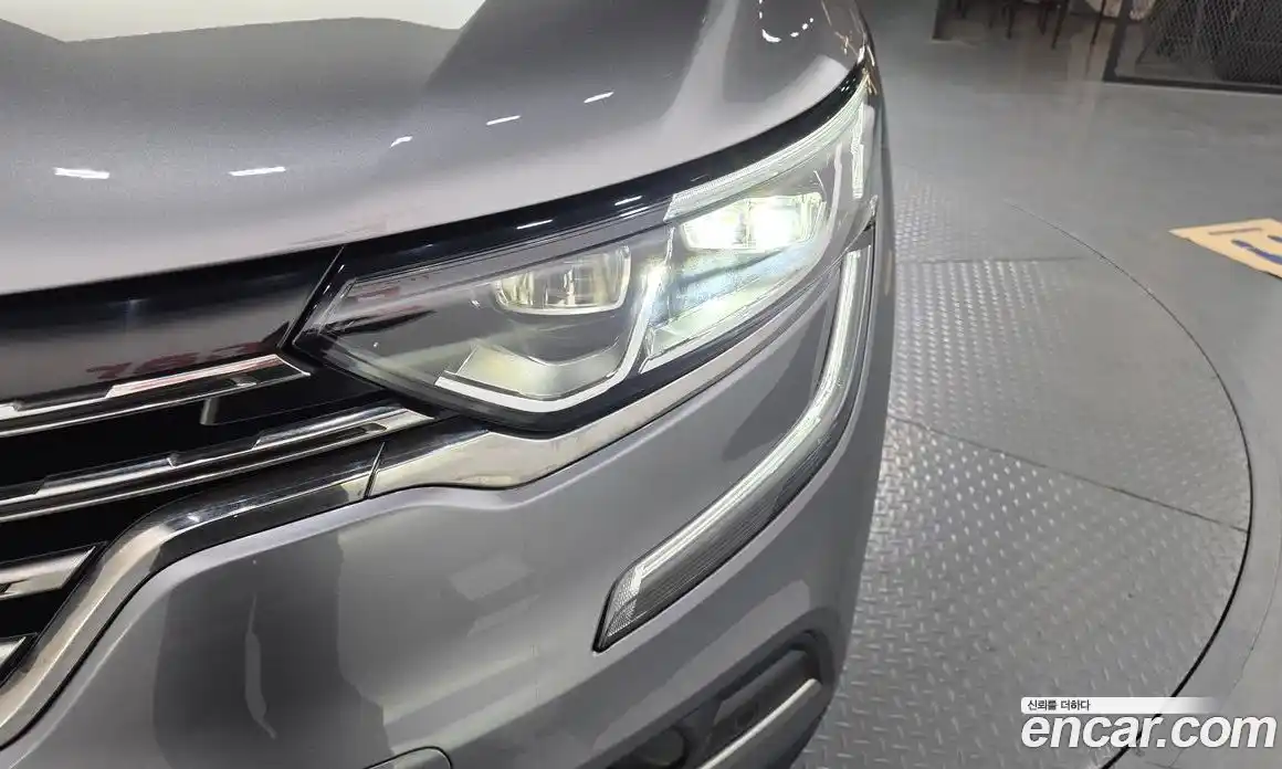 Renault QM6 2016 2.0 гидро в Москве № 1913462, фото 8