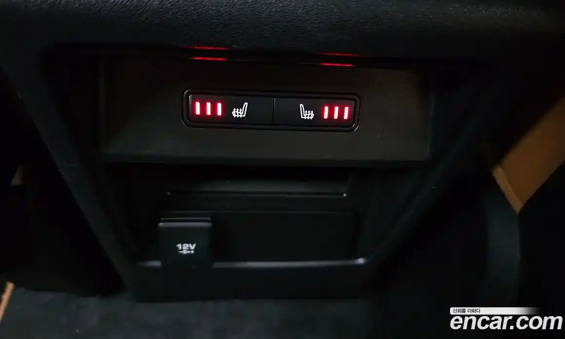 Land Rover Discovery Sport 2019 2.0 гидро в Москве № 1914791, фото 19