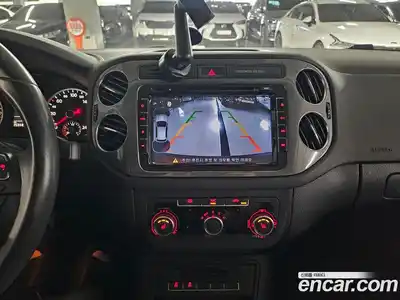 Volkswagen Tiguan 2013 2.0 гидро в Москве № 1918548, миниатюра 6