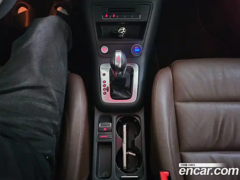 Volkswagen Tiguan 2013 2.0 гидро в Москве № 1918548, фото 7