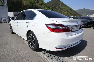 Honda Accord 2016 2.4 гидро в Москве № 1920019, миниатюра 2