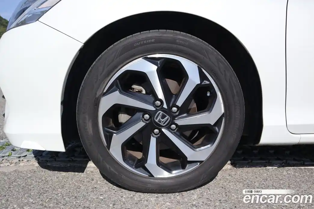 Honda Accord 2016 2.4 гидро в Москве № 1920019, фото 5