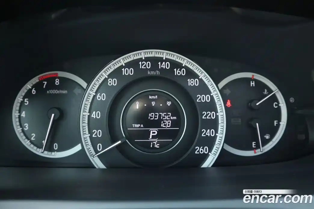 Honda Accord 2016 2.4 гидро в Москве № 1920019, фото 8