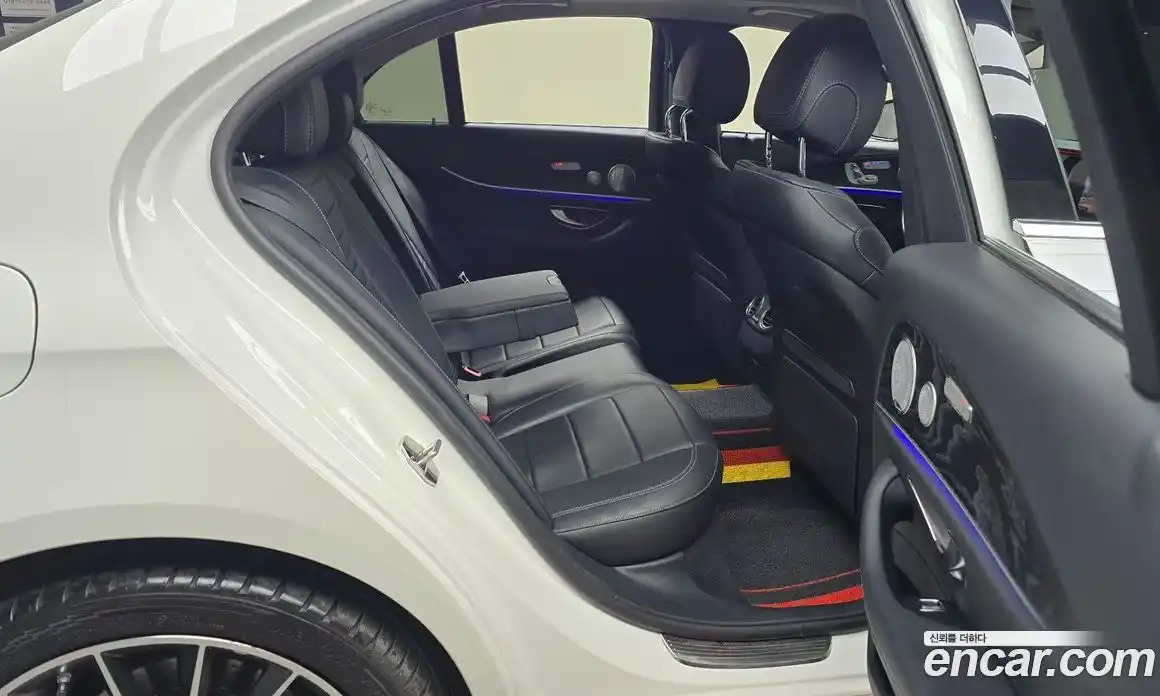Mercedes-Benz E-Class 2018 2.0 гидро в Москве № 428250, фото 12