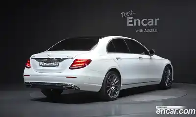 Mercedes-Benz E-Class 2018 2.0 гидро в Москве № 428250, миниатюра 2