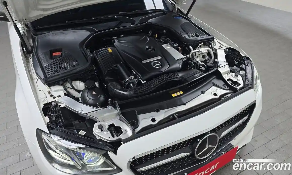 Mercedes-Benz E-Class 2018 2.0 гидро в Москве № 428250, фото 6