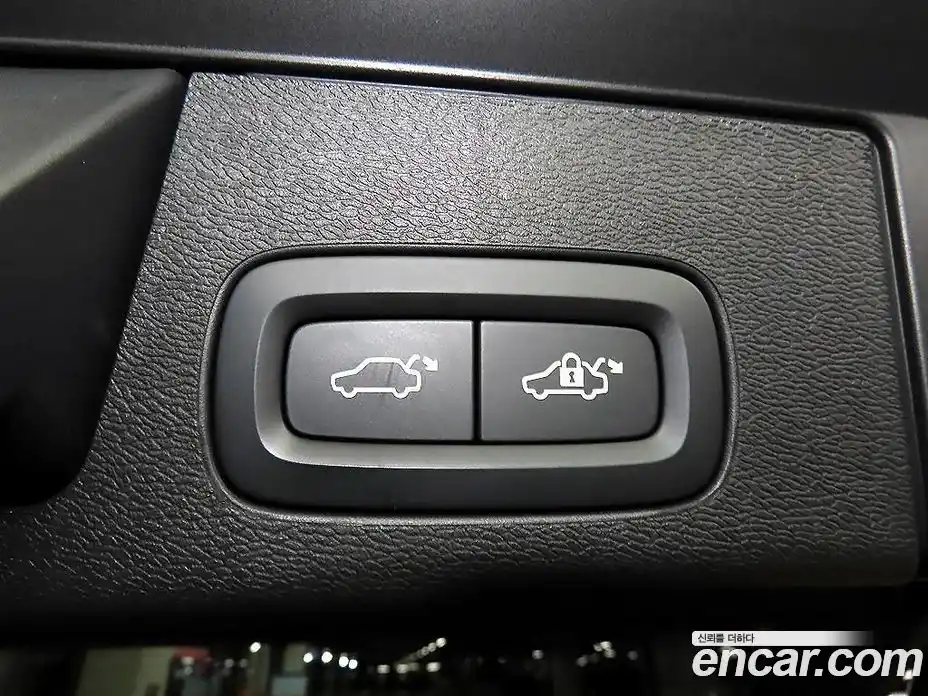 Volvo XC60 2024 2.0 гидро в Москве № 1547019, фото 16