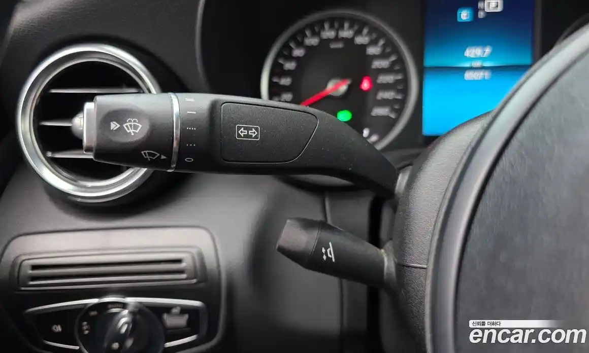 Mercedes-Benz C-Class 2019 2.0 гидро в Москве № 161547, фото 17