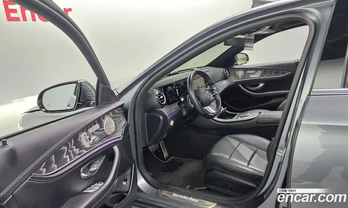 Mercedes-Benz E-Class 2021 2.0 гидро в Москве, фото 13