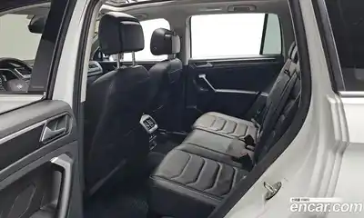 Volkswagen Tiguan 2022 2.0 гидро в Москве № 168547, миниатюра 11