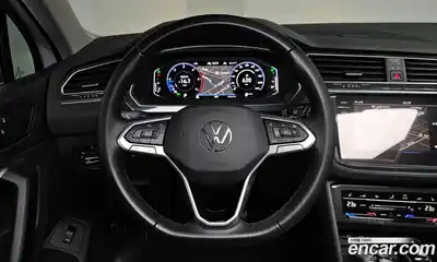 Volkswagen Tiguan 2022 2.0 гидро в Москве № 168547, миниатюра 12