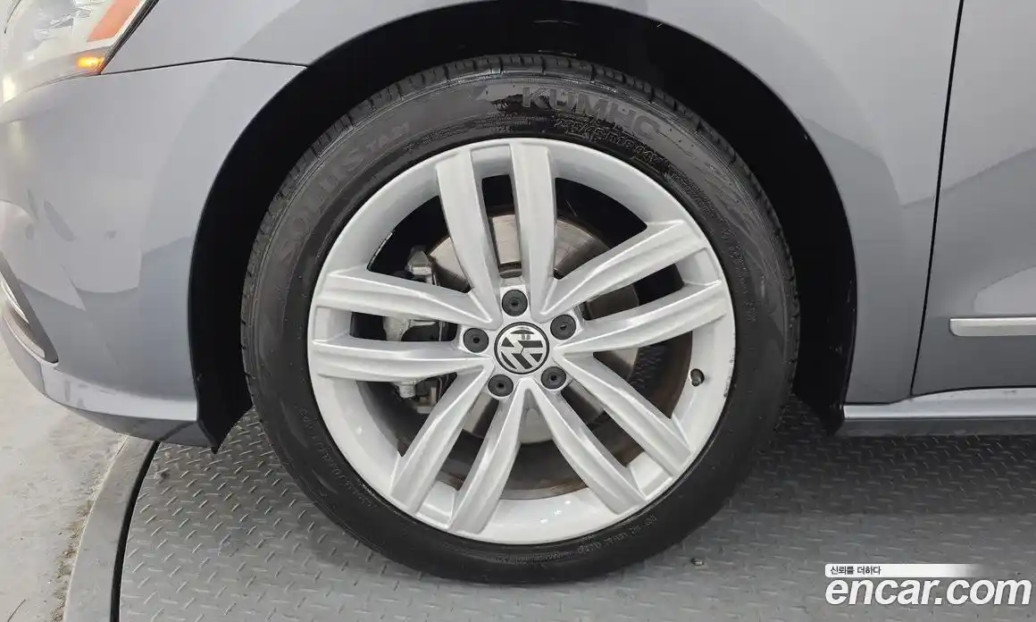 Volkswagen Passat 2018 2.0 гидро в Москве № 168870, фото 5