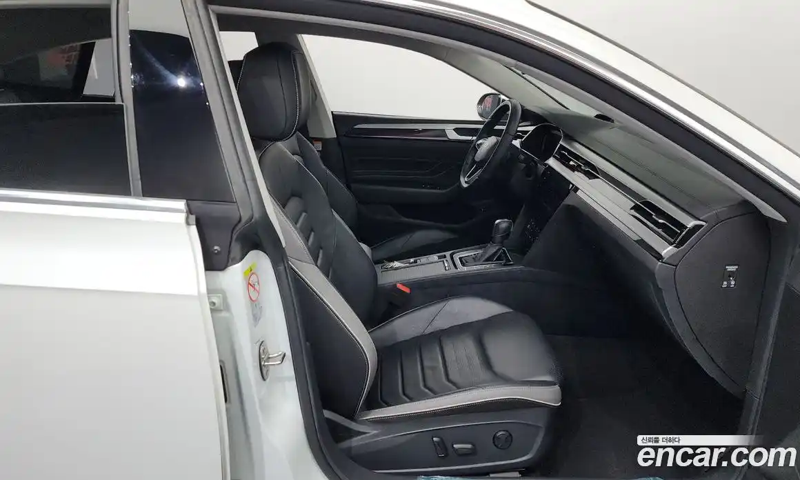Volkswagen Arteon 2022 2.0 гидро в Москве № 169030, фото 11