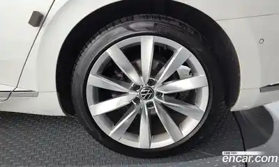 Volkswagen Arteon 2022 2.0 гидро в Москве № 169030, миниатюра 5