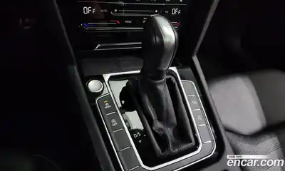 Volkswagen Arteon 2022 2.0 гидро в Москве № 169030, миниатюра 9