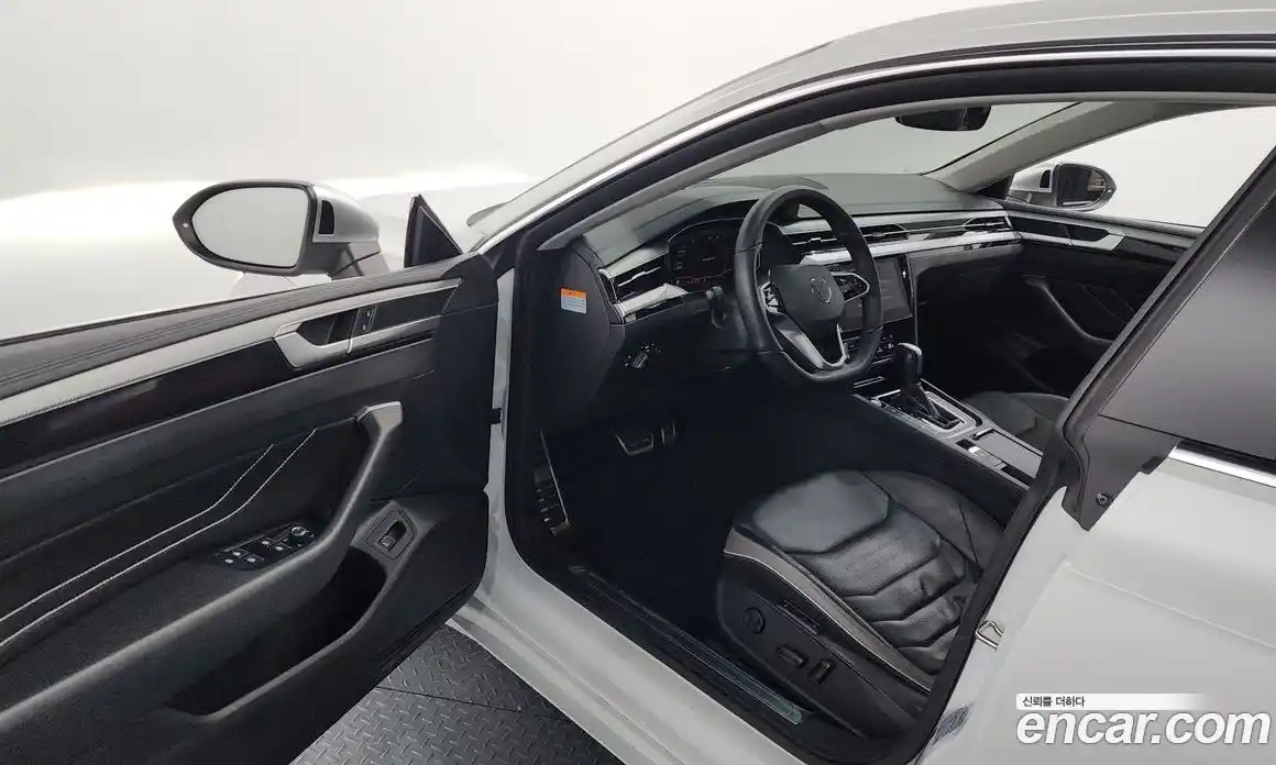 Volkswagen Arteon 2022 2.0 гидро в Москве № 169030, фото 10