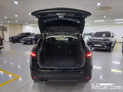 Jaguar F-Pace 2018 2.0 гидро в Москве № 1698901, миниатюра 5