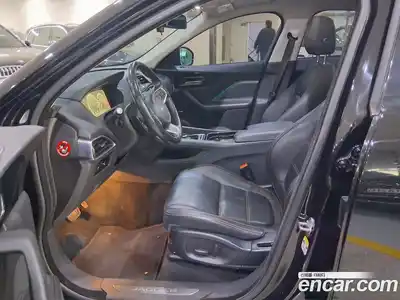 Jaguar F-Pace 2018 2.0 гидро в Москве № 1698901, миниатюра 8
