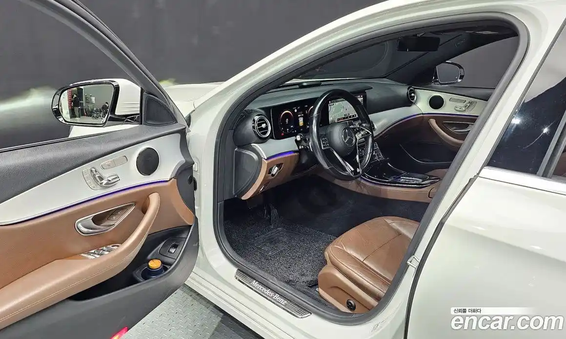 Mercedes-Benz E-Class 2020 2.0 гидро, фото 11