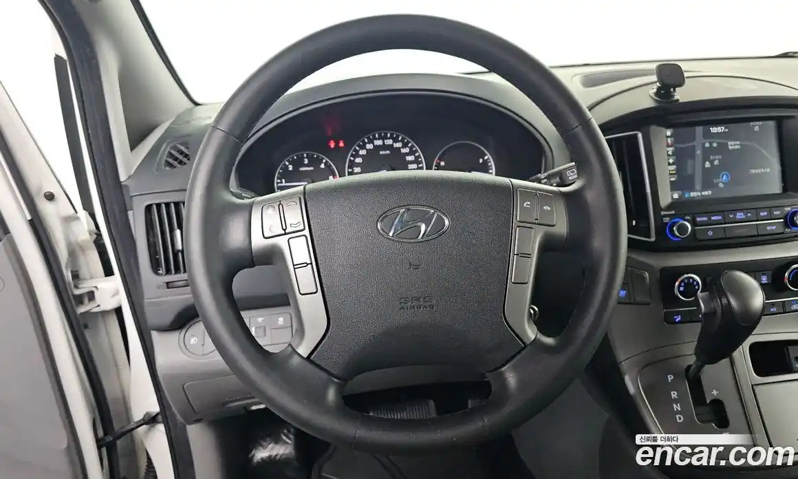 Hyundai Starex 2019 2.5 гидро в Москве № 1831051, фото 15