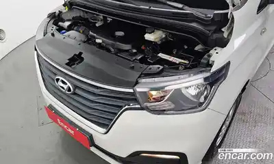 Hyundai Starex 2019 2.5 гидро в Москве № 1831051, миниатюра 6