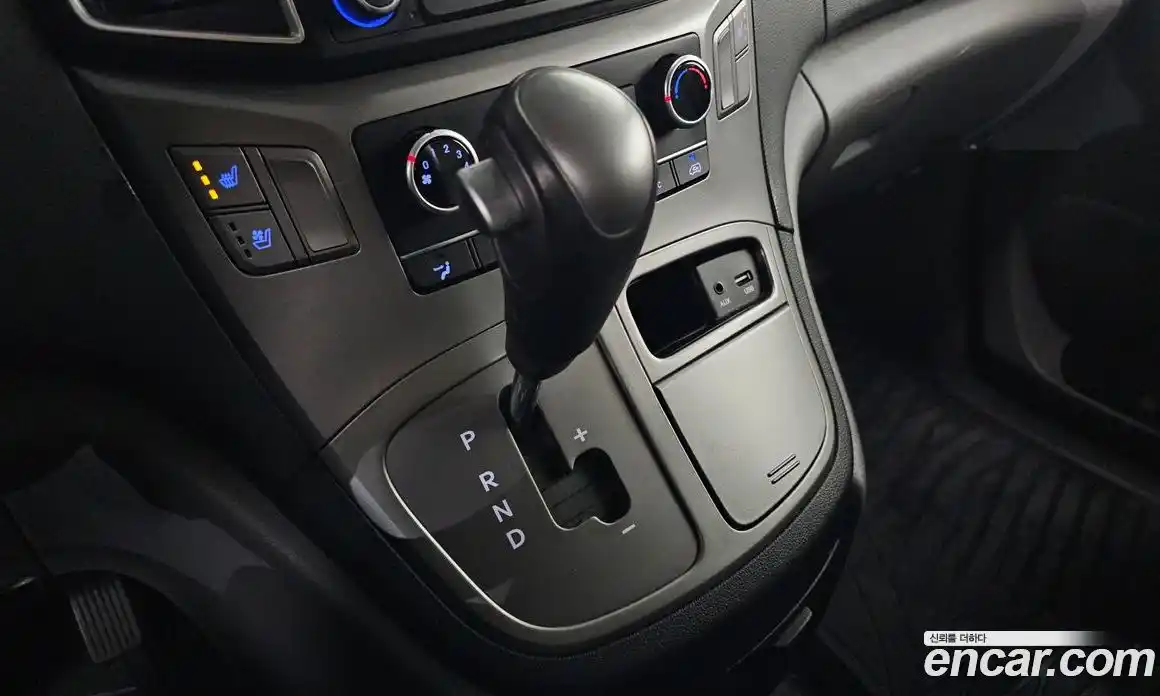 Hyundai Starex 2019 2.5 гидро в Москве № 1831051, фото 9