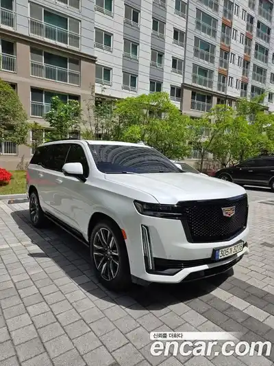 Cadillac Escalade 2023 6.2 гидро в Москве № 1922037, миниатюра 6