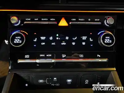 Hyundai Santa Fe 2024 1.6 гидро в Москве № 1976971, миниатюра 12