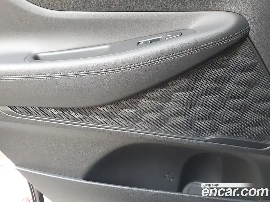 Hyundai Santa Fe 2021 2.5 гидро в Москве № 1977007, фото 11