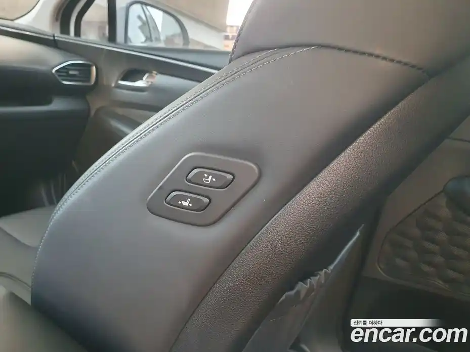 Hyundai Santa Fe 2021 2.5 гидро в Москве № 1977007, фото 10