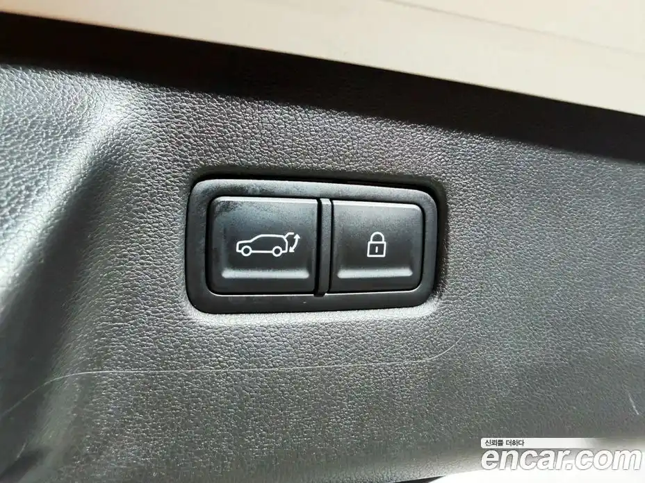 Hyundai Santa Fe 2024 1.6 гидро в Москве № 1977053, фото 10