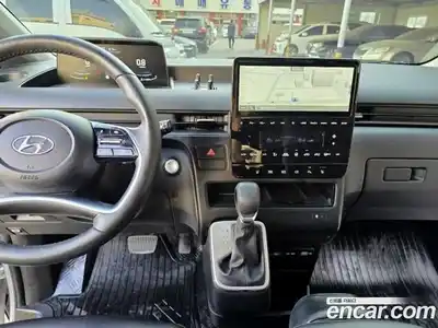 Hyundai Staria 2023 2.2 гидро в Москве № 1977209, миниатюра 7