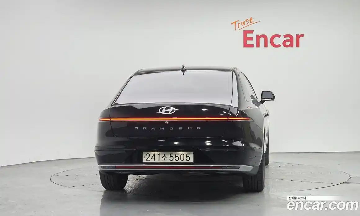 Hyundai Grandeur 2023 2.5 гидро в Москве № 1977215, фото 4