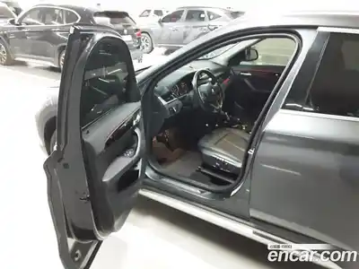 BMW X1 2022 2.0 гидро в Москве № 1977228, миниатюра 3