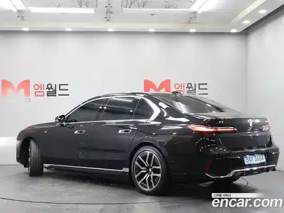 BMW i7 2023 гидро в Москве № 1980422, миниатюра 4