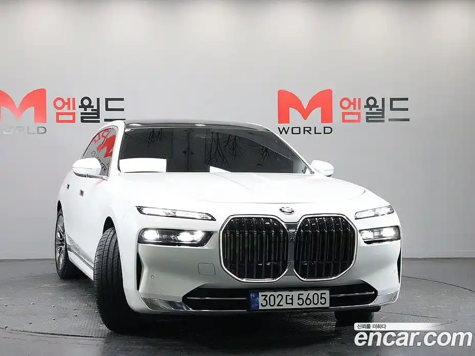 BMW 7-Series 2023 3.0 гидро в Москве № 1980449, фото 3