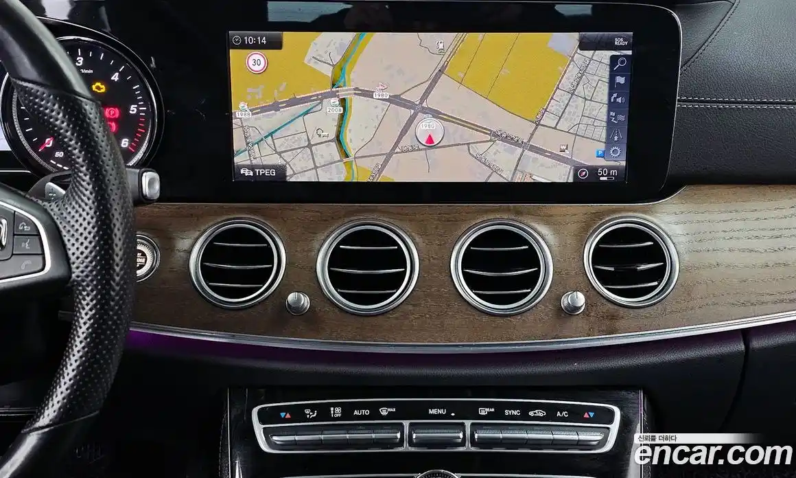Mercedes-Benz E-Class 2018 1.9 гидро в Москве № 1981042, фото 20
